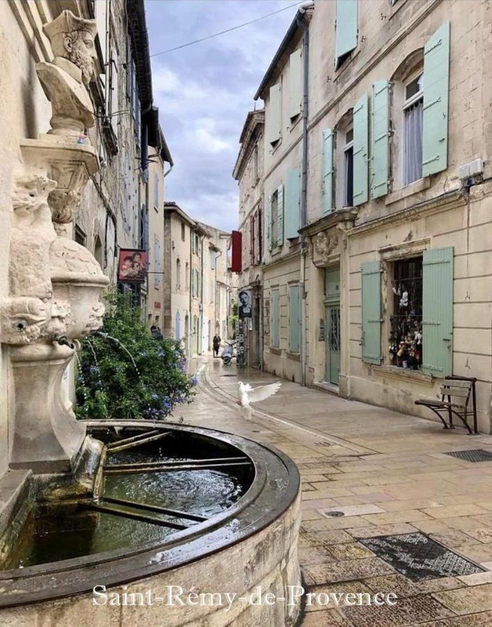 Nuit à la Roquette, Arles Apartamento Exterior foto